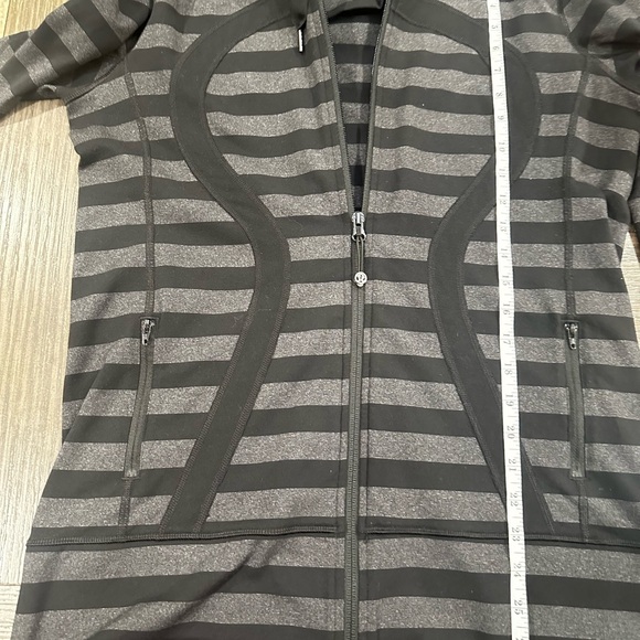 Lululemon Stride Jacket Black Micro Macro Stripe Hooded Full Zip - Picture 8 of 8